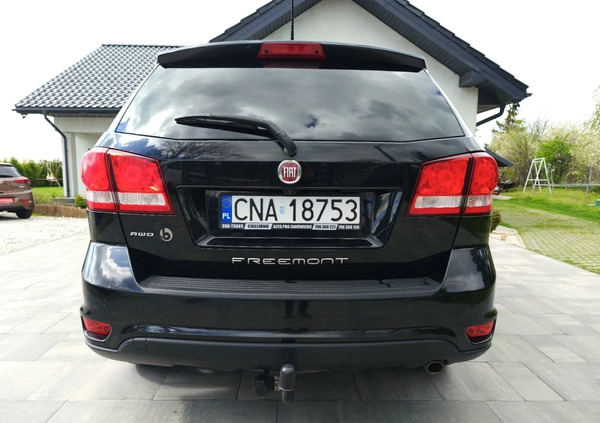 Fiat Freemont cena 41900 przebieg: 230000, rok produkcji 2013 z Radłów małe 326